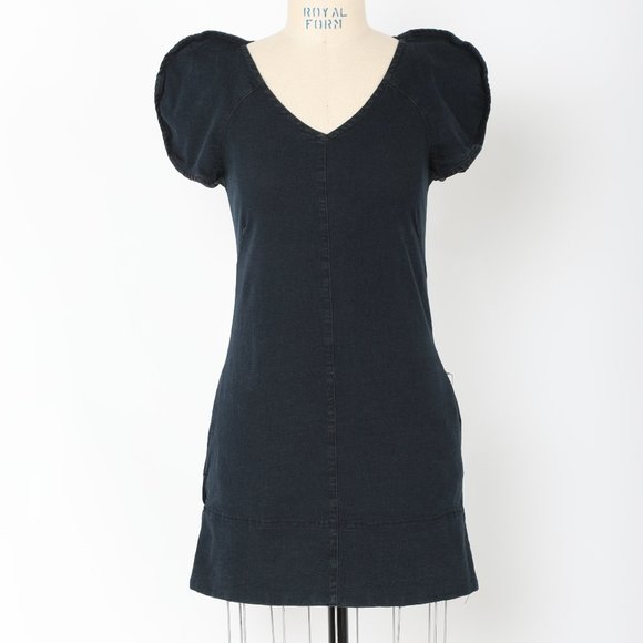 New Class in Denim - Picture 1 of 4